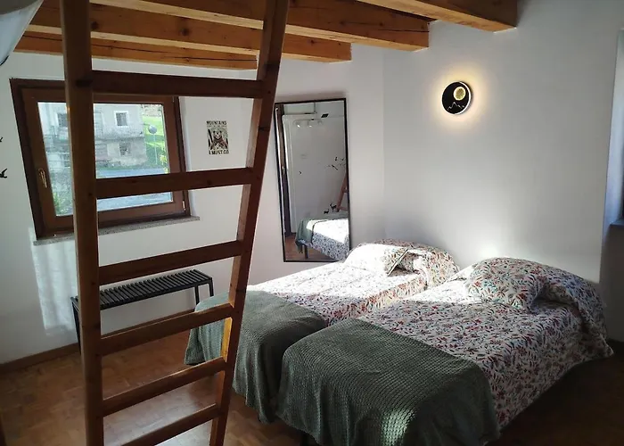 Rifugio Alpino A Septumian Con Vista Montagne Holiday home Marseiller